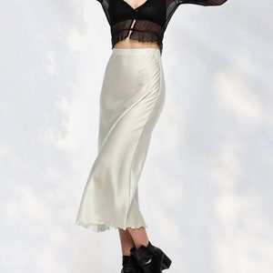 White Silk Maxi Skirt, Midi-Maxi length, 100% Pure Mulberry Silk Skirt, Summer outfit, Organic silk skirt, Botanical/Plant Dye Silk Skirt