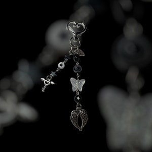 Angel wing black themed keychain / purse charm!