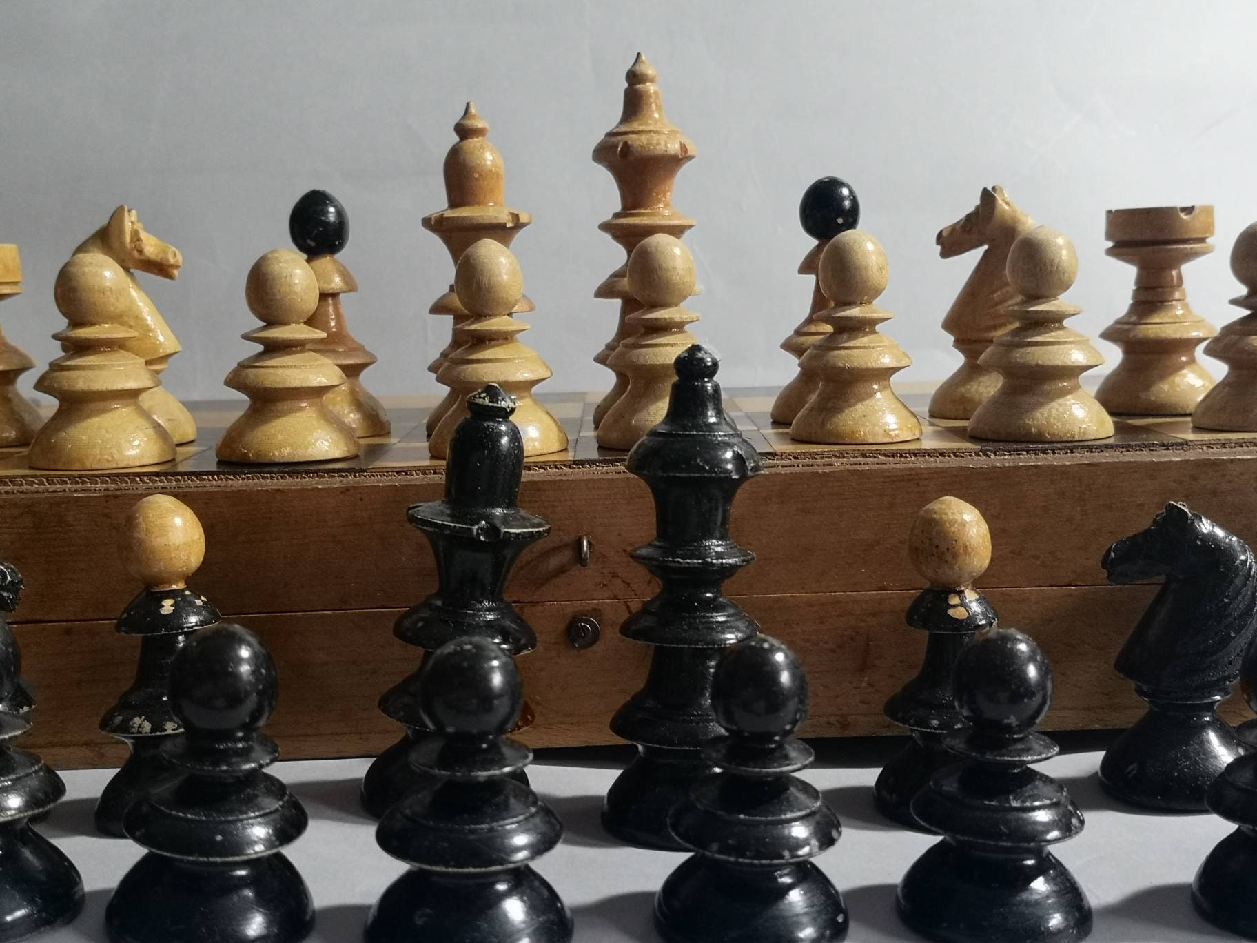 Old Vienna Chess Pieces V2.0 – Exquisite Reproduction in Ebonized and  Antique Boxwood (3.75 King) Crafted with precision and attention…