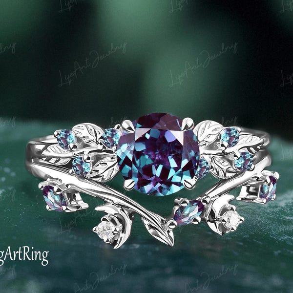 Alexandrite Engagement ring set 14K White Gold Promise Ring Leaf Nature Inspired Bridal Sets Color Changed stone Ring Platinum Ring