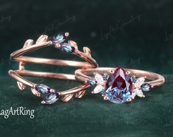 Unique Pear shaped Alexandrite  Engagement Ring set 14K solid Gold Promise Ring Vintage Cluster Diamond/Moissanite Ring Anniversary Gifts