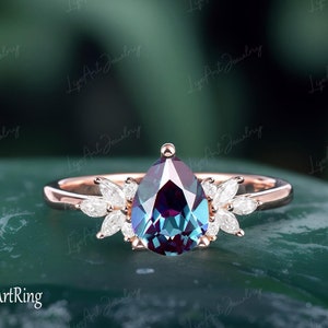 Pear shaped Alexandrite Engagement ring Solid 14K Rose gold Promise Ring for her Unique Cluster Ring Vintage Ring Anniversary gifts Women