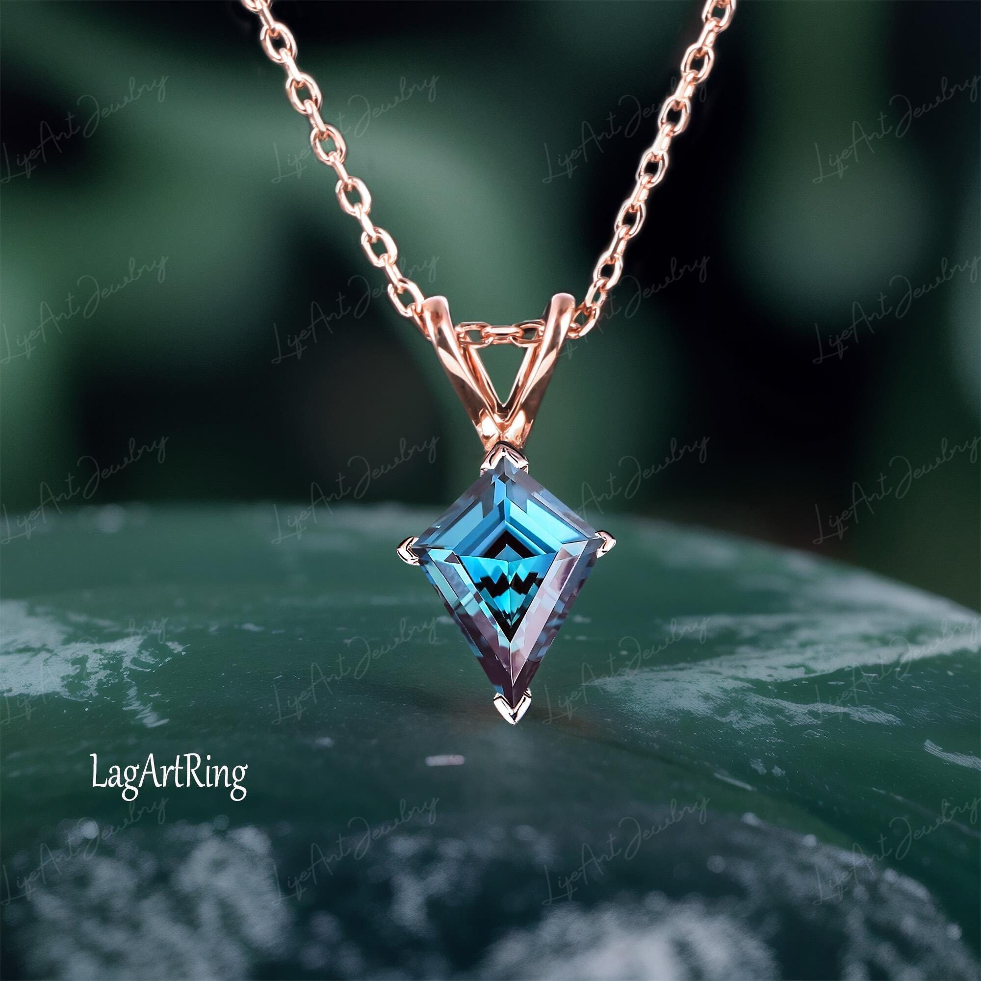 Kit Cut Alexandrite Pendant for her 14k Rose Gold Necklace Vintage Unique Color Changed Stone Jewelry Pendant Anniversary Bridal Gifts Women