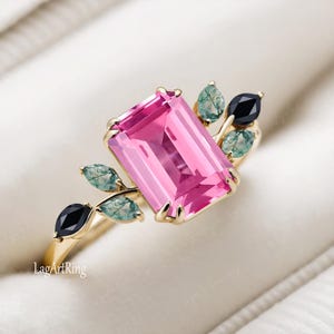 Anello di fidanzamento con zaffiro rosa taglio smeraldo 4 carati Anello di promessa per lei Anello di fidanzamento in oro giallo 14 carati Anello con pietra preziosa alternativa a forma di foglia