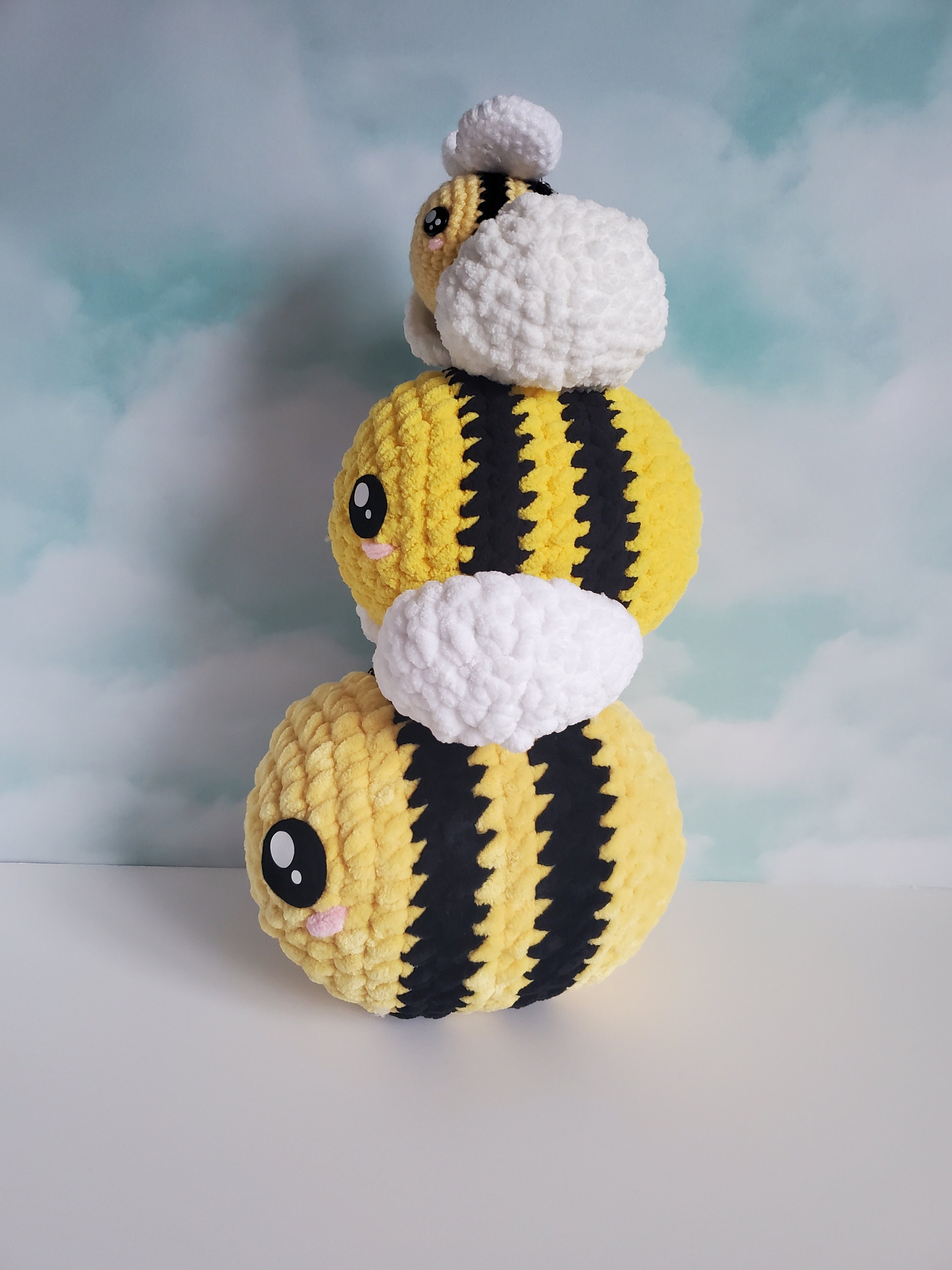 Medium Amigurumi Bee Crochet Bee Chunky Yarn Bee Stuffed | Etsy