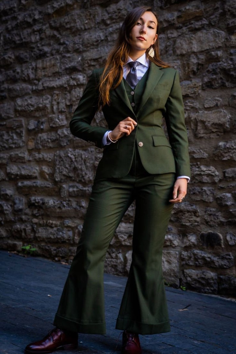 Women Suits Green Wedding Women suits Slim Fit Formal Fashion Three Piece Suits For Women Classic Official Green 2 Button Suits image 2