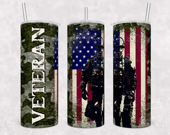 Vaso de acero inoxidable con bandera de soldado de camuflaje y veterano militar