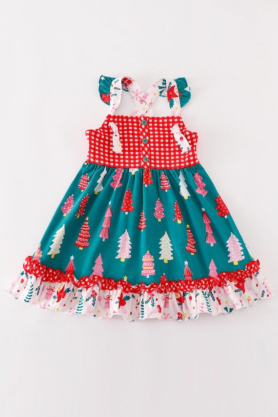 a castle for christmas dress Celebrate the season with some holiday-inspired fashion. On view: the silk taffeta ballgown worn by Brooke Shields in the Netflix film A Castle for Christmas, paired with an award-winning student design,