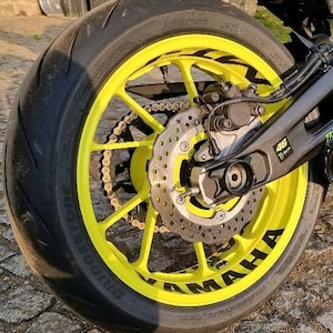 Strisce Adesive per Cerchi Ruote Moto compatibili Con Yamaha MT-07 - Giallo  Fluo