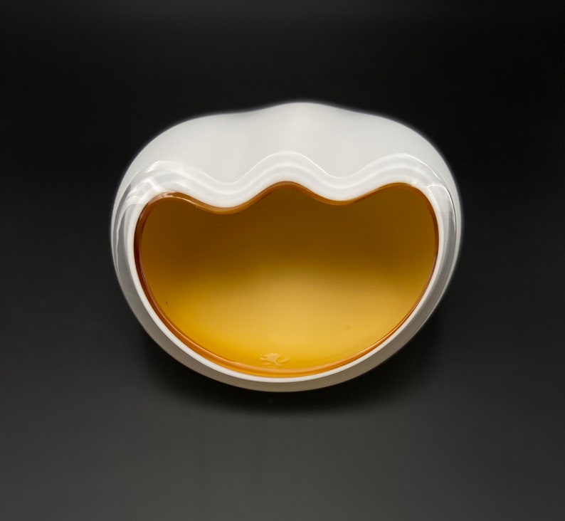 Cigar ashtray, can hold up to 2 cigars.
3-layer glass technique.
Unique modern design.
High quality Bohemian glass from the Czech Republic.