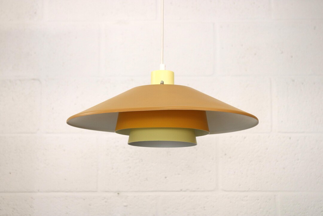 デンマーク製　80's　DANA LIGHT SATELLITモデル　北欧　照明 Danish Colored Design Lamp by Dana Light, Modern Colors - Denmark