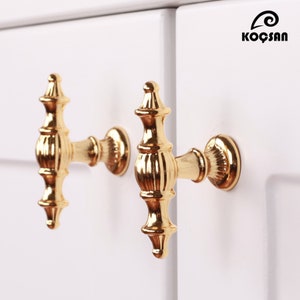 Classic Gold Cabinet Knobs, Cabinet Hardware, Dresser Pulls, Drawer Knobs, Furniture Handles