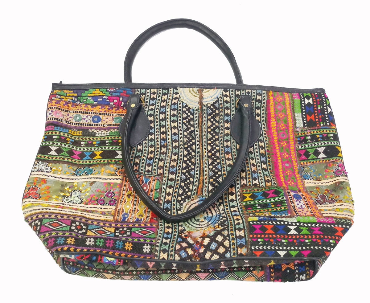 Multi Embroidered Potli Bags From India at Best Price in New Delhi | Shanti  Handloom