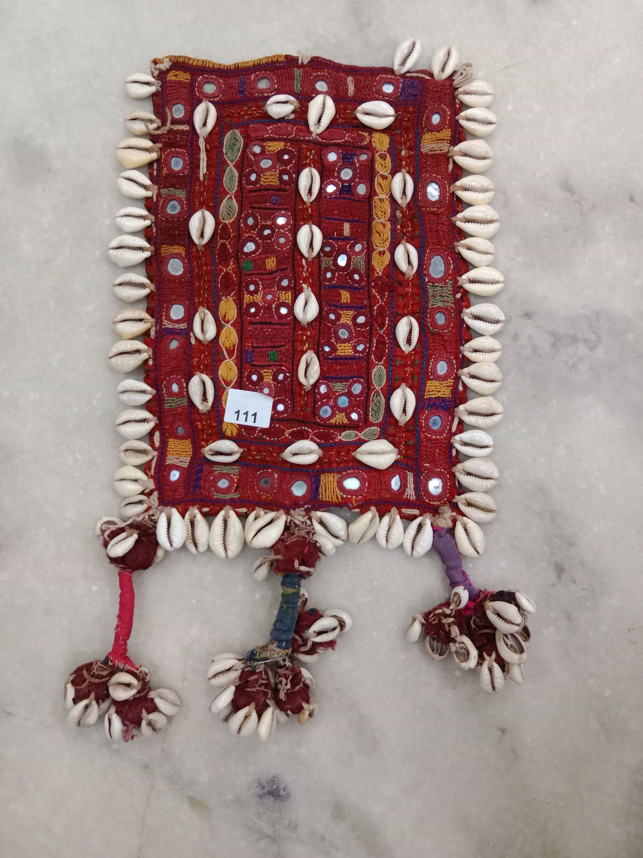 Lambani Gala Antique Banjara Gala Patch, Indian Tapestry, Banjara  Embroidered, Art Wall Hanging Banjara Embroidery, Museum Lambani Gala -  Etsy Ireland