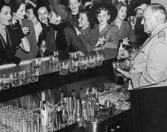 Women at the Bar Vintage Photo Print | 1940s Fashion, Sazerac Bar New Orleans