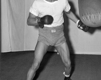 Boxing Shinola Mittens Boxer Using Punching Bag Photo Print