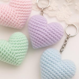 Crochet Heart Pattern PDF – Amigurumi Keychain – Easy Beginner Project – Digital Download – Gift Idea