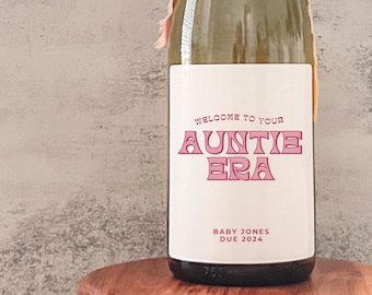 Baby Announcement Wine Labels | Personalized Pregnancy Announcement Gift for Aunt | Cool Aunt Club | In your Auntie Era | Gift for Her