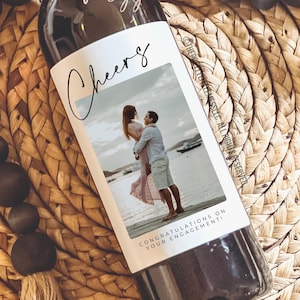Etiqueta de vino con foto personalizada, etiqueta de vino de compromiso personalizada, regalos de compromiso, regalo para parejas, regalo para ella, regalo de despedida de soltera, boda