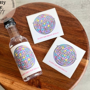 Aangepast 21e verjaardag mini 50 ml likeuretiket, verjaardagscadeau voor haar, eindelijk legaal, grappig 21e verjaardagscadeau, wodkacadeau, 21, tequilacadeau