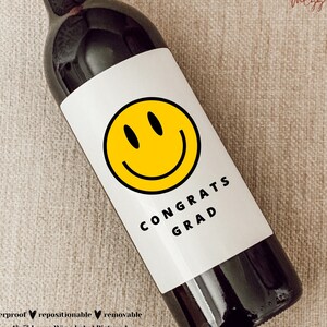Cadeau de remise des diplômes, smiley, étiquette de vin de remise des diplômes, cadeau de remise des diplômes drôle, carte de remise des diplômes, cadeau pour elle, cadeau pour lui, promotion 2022