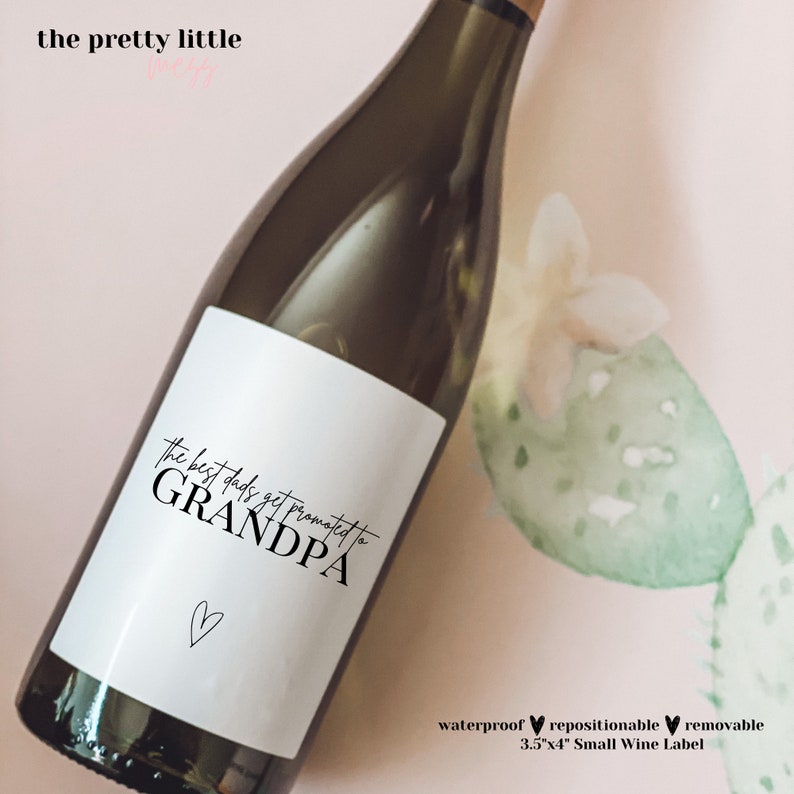 Baby Announcement Wine Labels | Unique Pregnancy Announcement Gift | Grandparents Gift | We're having a baby! | Aunt and Uncle Gift image 4