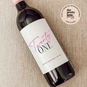 Etichetta per vino personalizzata per il 21° compleanno, regalo di compleanno per lei, finalmente legale, regalo di compleanno divertente, regalo per il 21° compleanno, regalo di vodka, 21, regalo di tequila