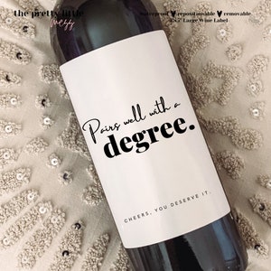 Cadeau de remise des diplômes, Étiquette de vin de remise des diplômes, Cadeau de remise des diplômes amusant, Carte de remise des diplômes, Cadeau pour elle, Cadeau pour lui, Félicitations pour l&#39;obtention du diplôme, promotion 2023