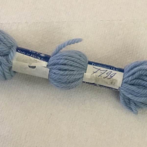 Laine Tapisserie Wool Tapestry Embroidery Yarn Thread Color 7799 Light Blue