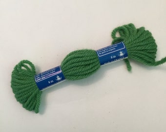 Laine Tapisserie Wool Tapestry Embroidery Yarn Thread Color 042 Green