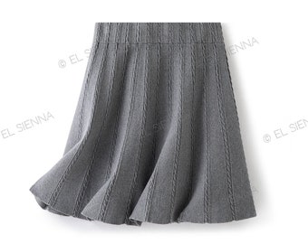 Grey Pleated Knit Mini Skirt | Comfortable Cable Knit Skirt