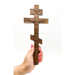 Kruzifix Jesus, christliches Kreuz, geschnitztes Holzkreuz, wandgeschnitzte Wohndekoration, christliche Crosifix-Schnitzerei graviert, katholisches Holzkruzifix