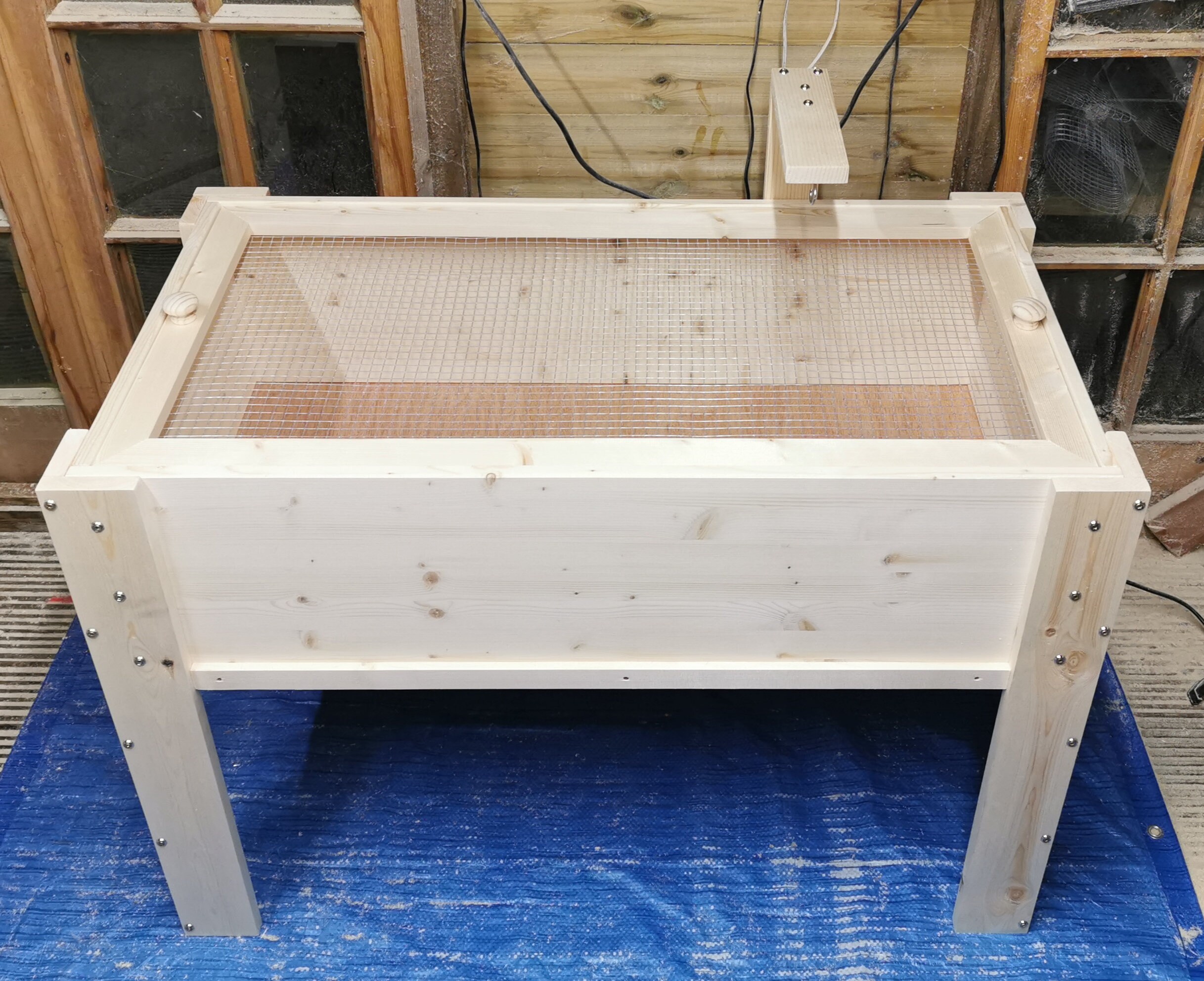 Tortoise Table With Wire Mesh Lid Etsy UK
