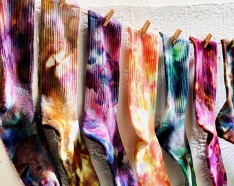 Hand-dyed Unisex Crew Socks (new).