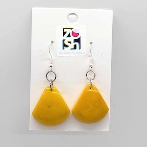 Pendientes de Nuez de Tagua Orgánica Hechos a Mano - Amarillo