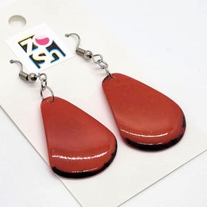 Pendientes de nuez de tagua orgánica hechos a mano - Naranja