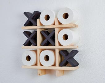 Tic Tac Toe Toilet Paper Holder: Funny Bathroom Wall Decor