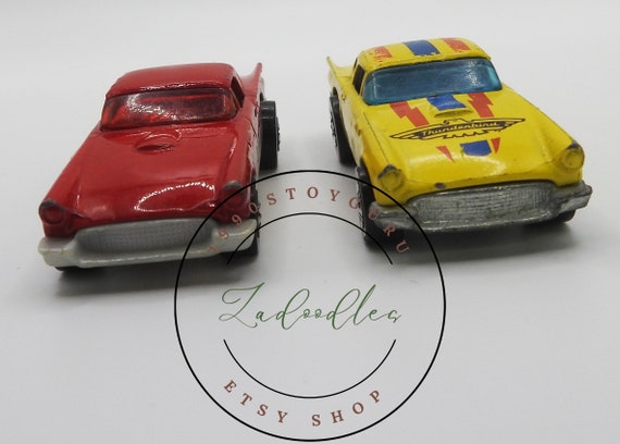 Vintage Hot Wheels Set - '57 T-bird Yellow & 1977 Ford Thunderbird