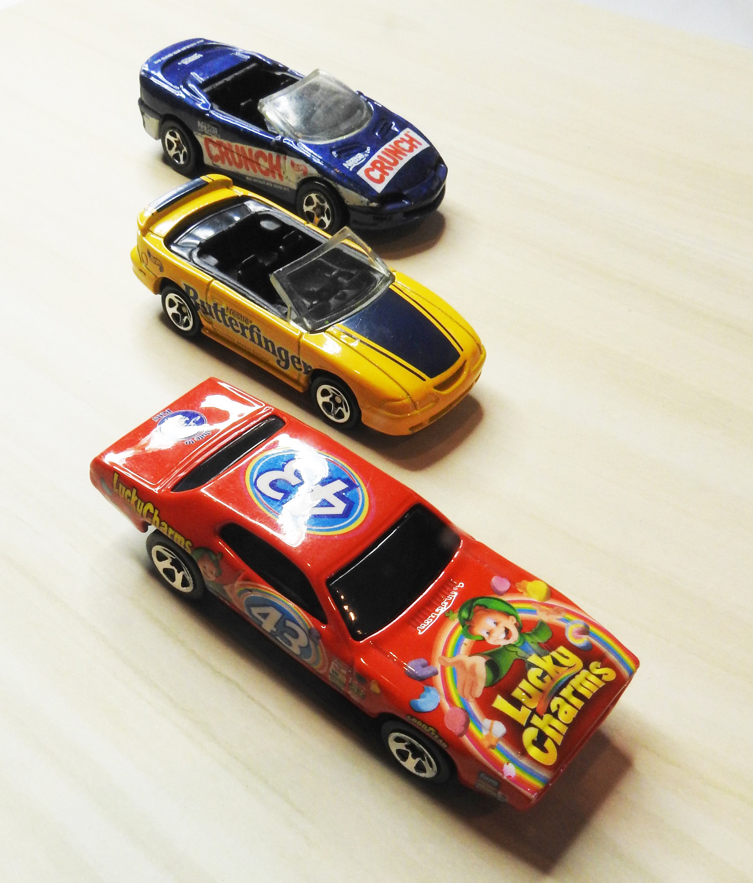 Hot wheels nestle on sale