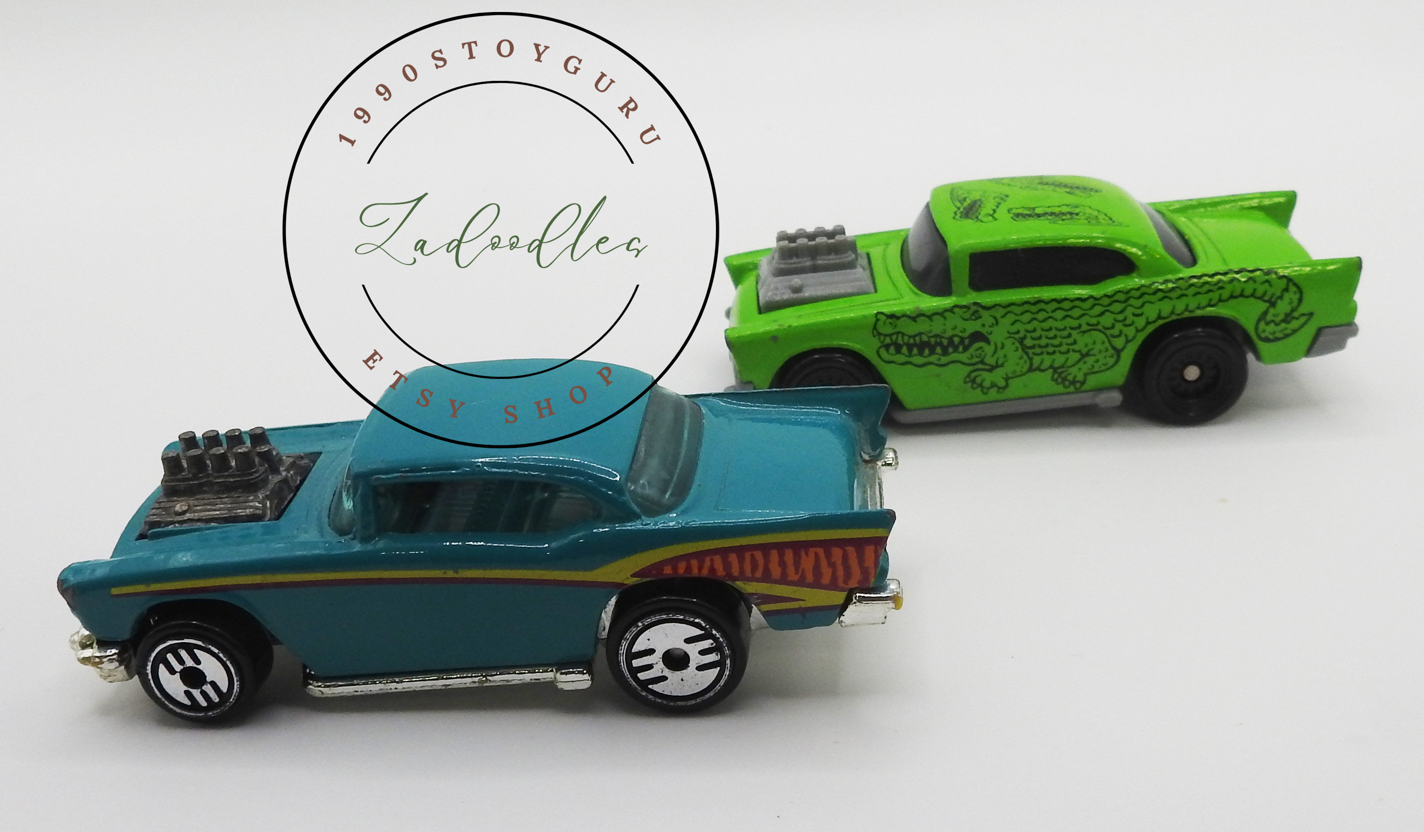 ミニカー Hot Wheels Chevrolet 57 ROADSTER Amazon.com: Hot Wheels 57 Roadster Die-cast Car Model, 3