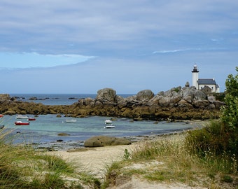 Photo Plage et phare près de Kerlouan, Bretagne Grand format Décoration maison