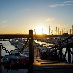 Foto Porto de Camaret-sur-mer ao nascer do sol, Bretanha França Grande formato Decoração de casa
