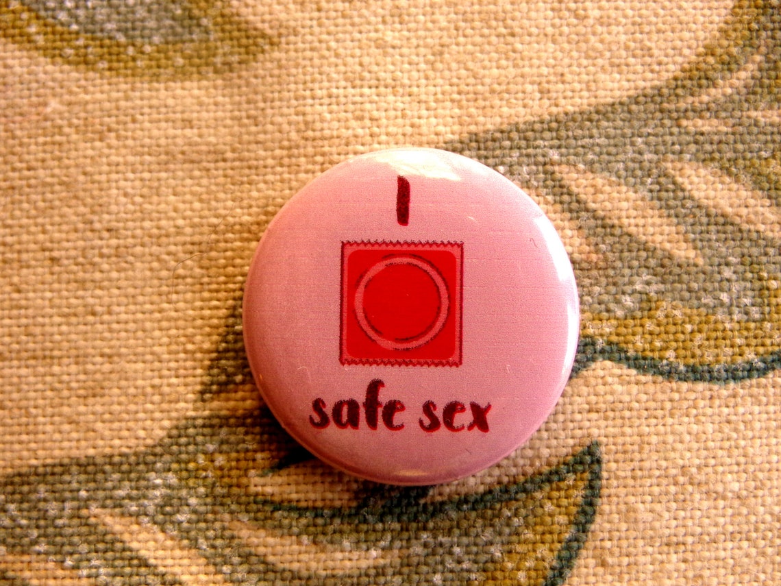 I Heart Safe Sex Pin 1 Inch Pinback Button Pin Badge Sex Etsy