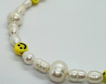 Smiley Face Freshwater Pearl Necklace: Colorful Bead Choker