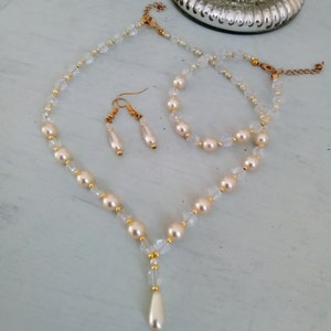 Cream Pearl Bridal Jewelry Set: Crystal Necklace, Bracelet, Earrings