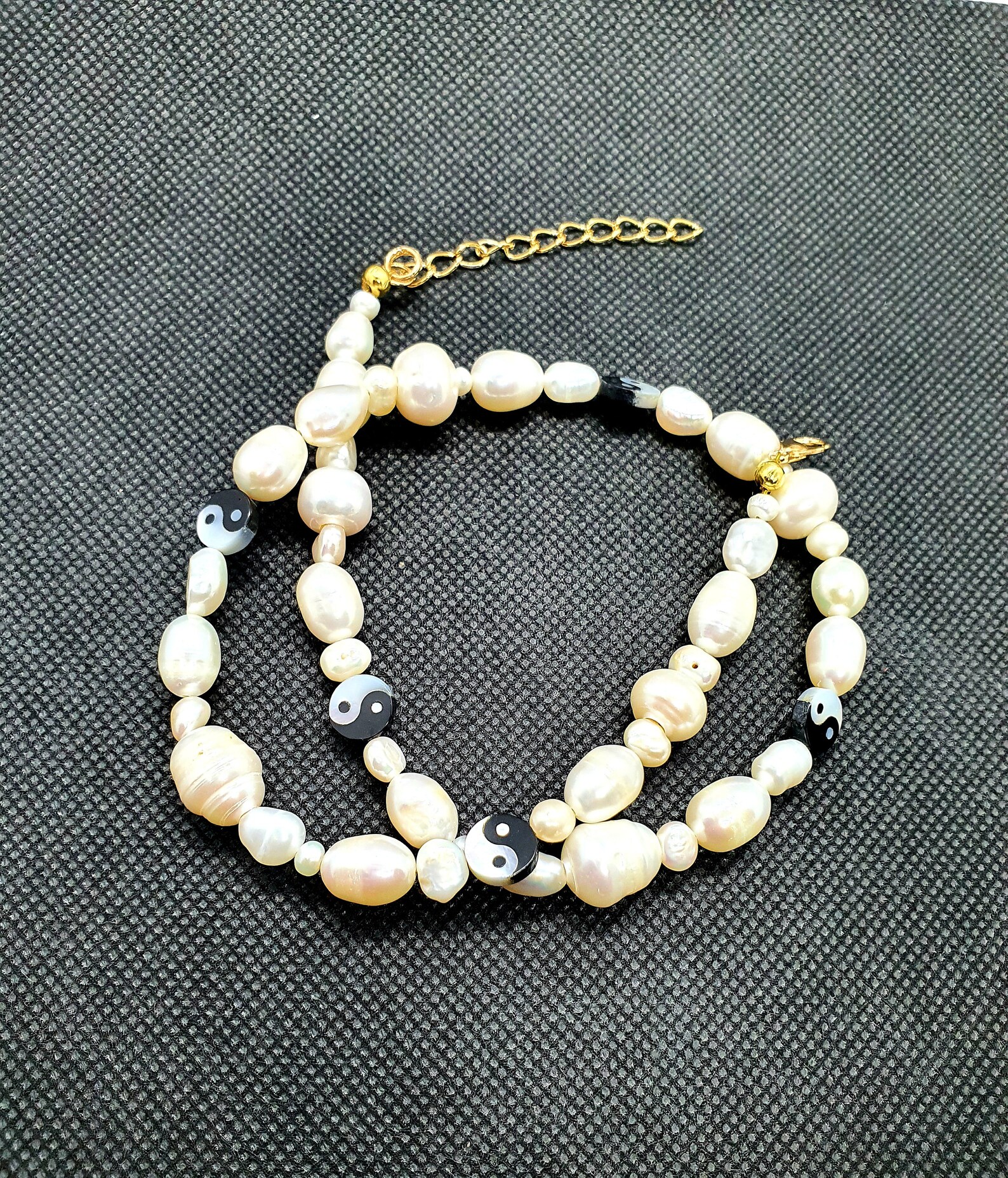 Yin yang pearl necklace Clearance