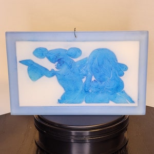 Cynthia & Garchomp resin wall decoration