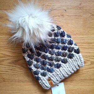 Hand-Knit Beige Merino Wool Beanie: Lotus Flower, Faux Fur Pom