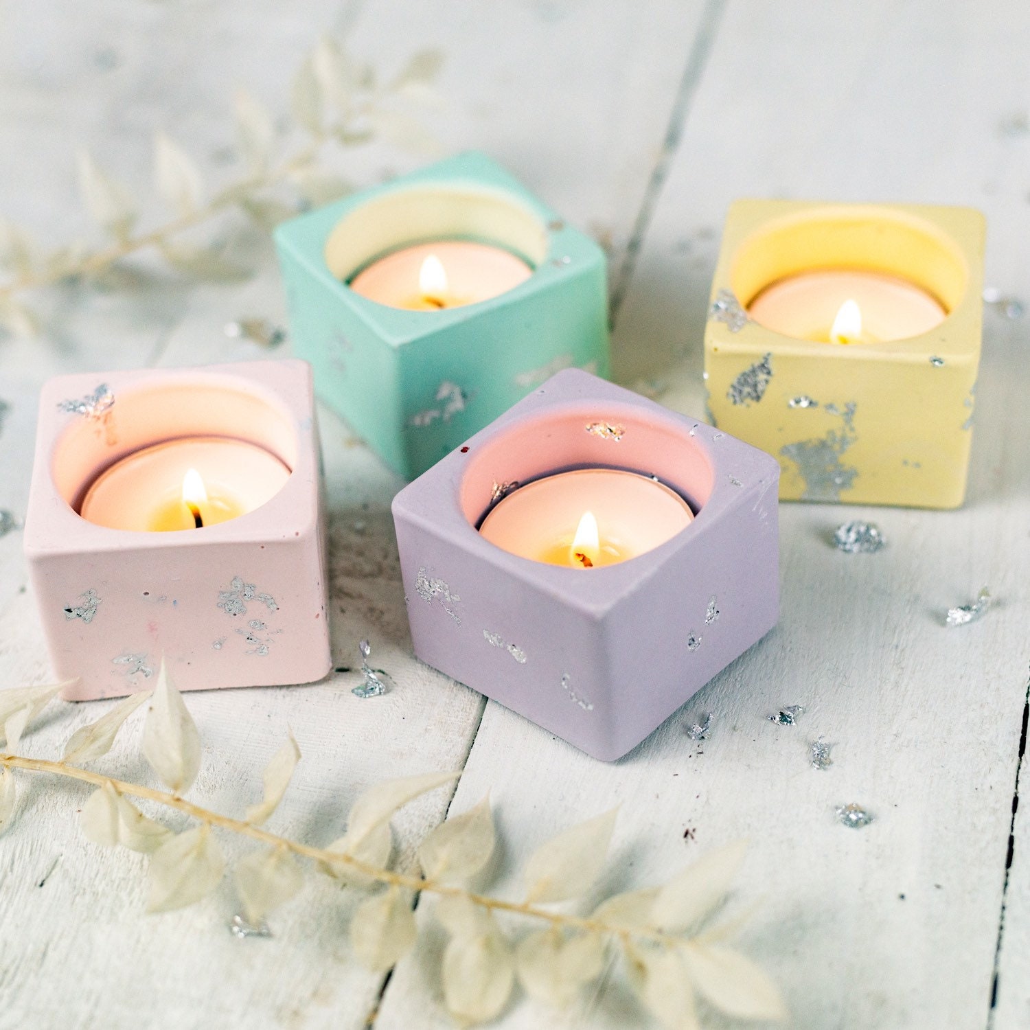 Porte-Lampes Pastel & Feuilles d'argent Jesmonite, Rose, Lilas, Jaune et Vert