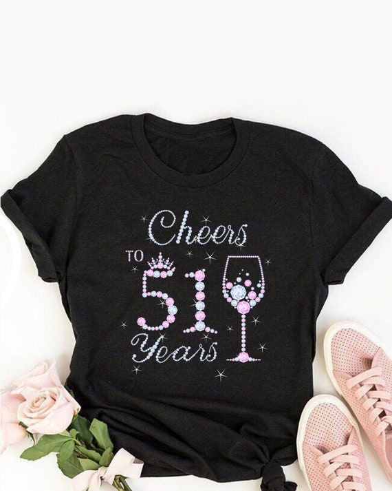 Saludos a los 51 anos ideas de camisas de cumpleanos 51 camisas de cumpleanos 51 ideas de camisas de cumpleanos 51 para ella camisas de cumpleanos 51 cuarentena Etsy Espana
